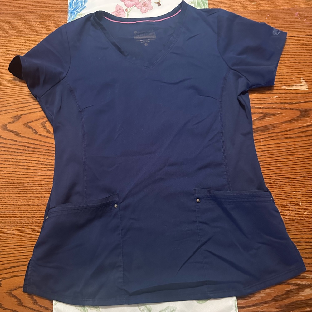 Elegant Navy V-Neck Short Sleeve Top
